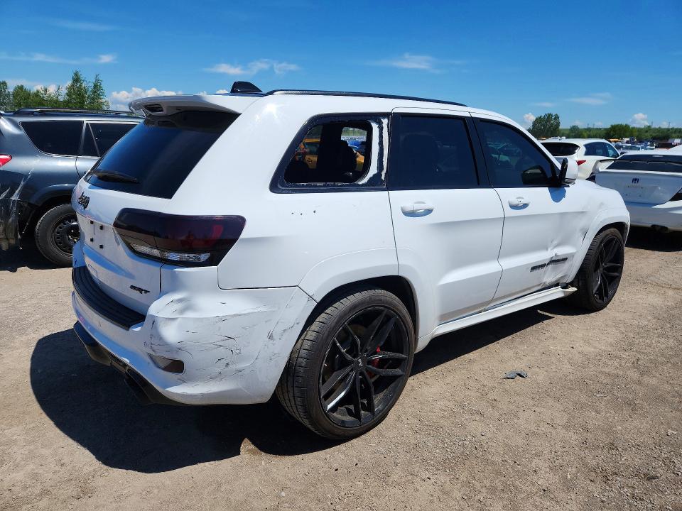 2017 Jeep Grand cherokee VIN 1C4RJFDJ9HC964245 COPART salvage auction — VANDALISM, ON - PERMIT NO BRAND - UNFIT, sold $3,600 on 2026-07-30 (photo 3)