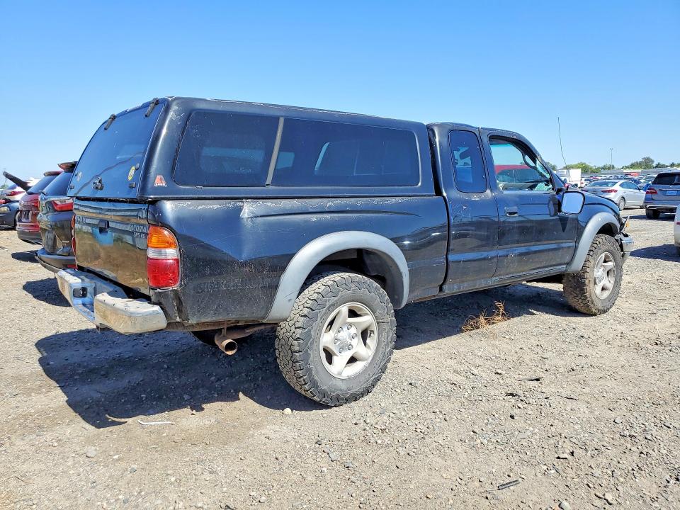 2003 Toyota Tacoma VIN 5TEWN72N43Z239343 COPART salvage auction — FRONT END, CA - SALVAGE CERTIFICATE, sold $3,200 on 2026-07-14 (photo 3)