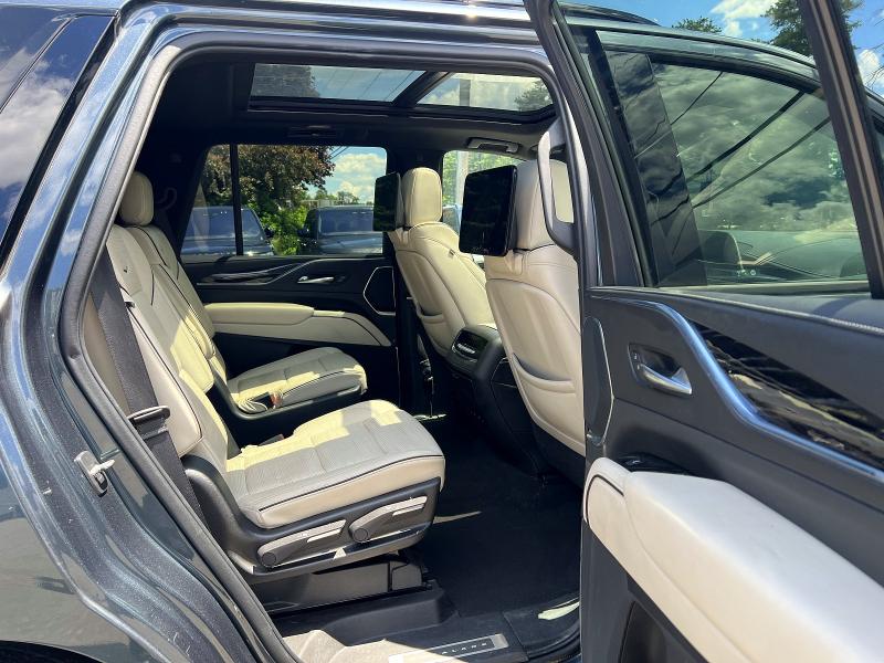 2021 Cadillac Escalade VIN 1GYS3FKL5MR322512 COPART salvage auction — MINOR DENT/SCRATCHES, Tx - Certificate Of Title (P), sold $31,500 on 2026-07-21 (photo 6)