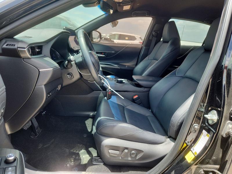 2023 Toyota Venza VIN JTEAAAAH4PJ139642 COPART salvage auction — FRONT END, Tx - Certificate Of Title, sold $15,000 on 2026-07-02 (photo 7)