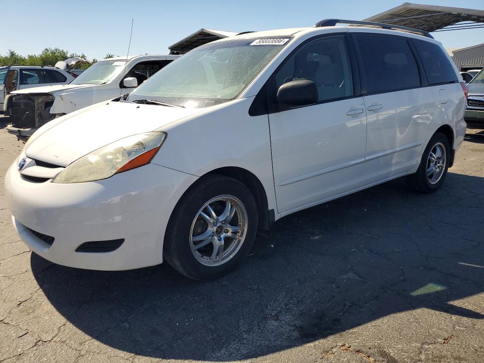 2006 Toyota Sienna VIN 5TDZA23C66S409972 COPART salvage auction — MINOR DENT/SCRATCHES, CA - DIS/DLR/EXP ONLY CLEAN TITLE, sold $2,550 on 2026-07-09 (photo 1)
