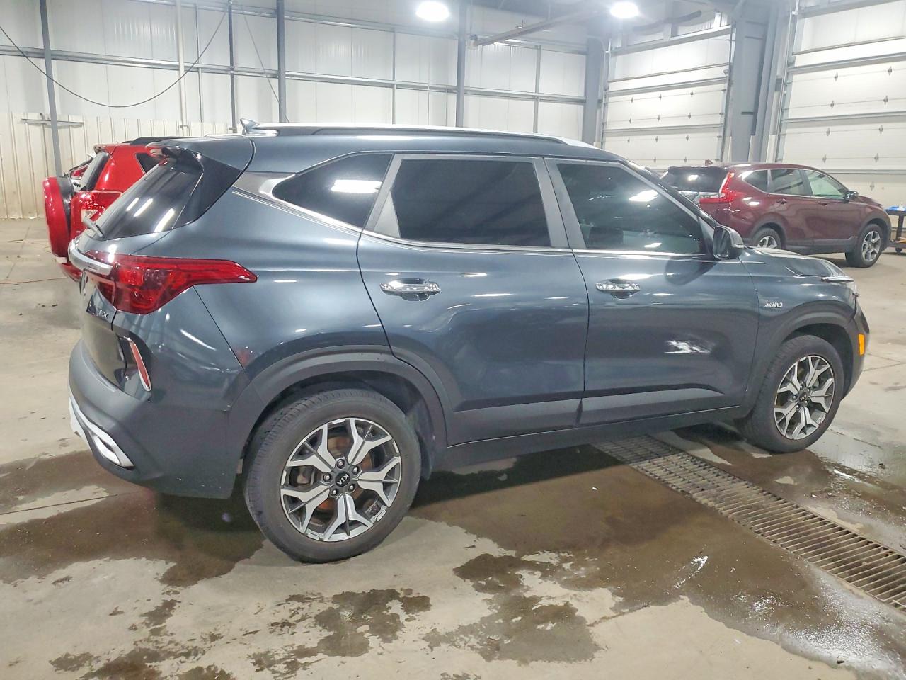 2021 Kia Seltos VIN KNDERCAA1M7121833 COPART salvage auction — Front End, MO - SALVAGE CERTIFICATE OF TITLE, sold $7,900 on 2021-01-08 (photo 3)