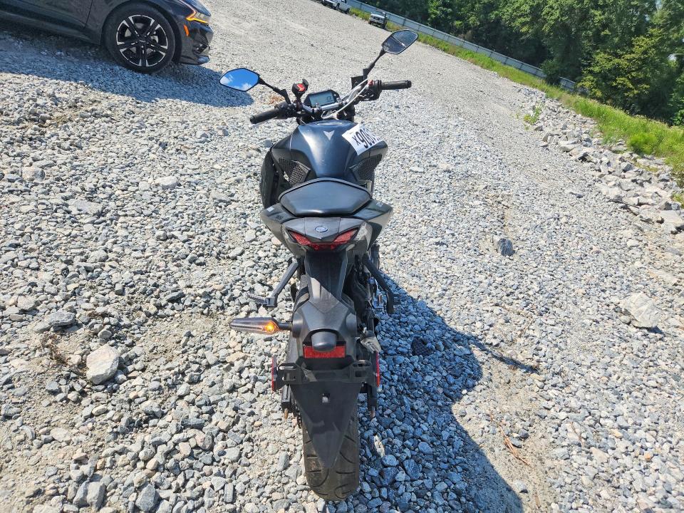 2021 Yamaha Mt-03 VIN MH3RH20Y1MK004250 COPART salvage auction — FRONT END, GA - CERT OF TITLE-SALVAGE, sold $1,750 on 2026-07-09 (photo 4)