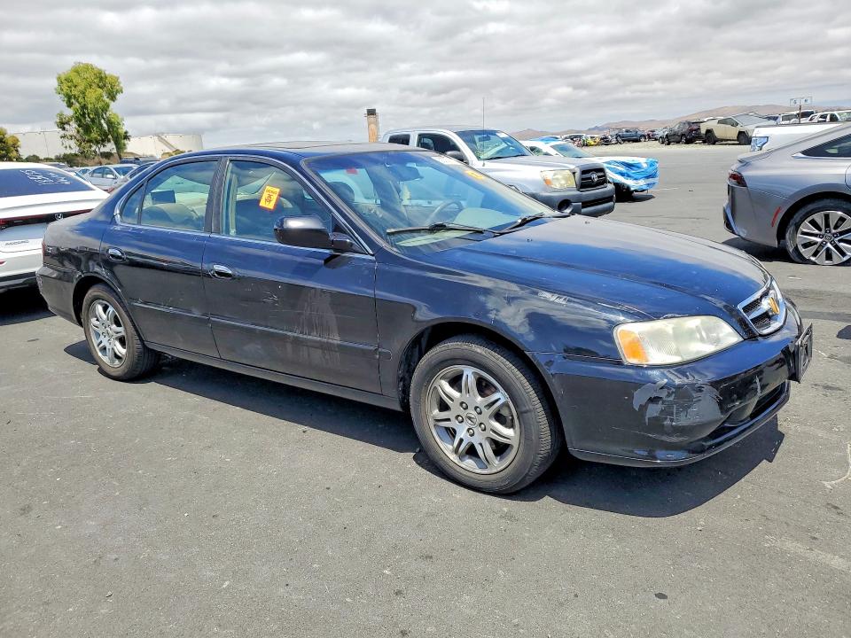 2001 Acura Tl VIN 19UUA56691A009221 COPART salvage auction — VANDALISM, Ca - Salvage Certificate, sold $300 on 2026-07-22 (photo 4)