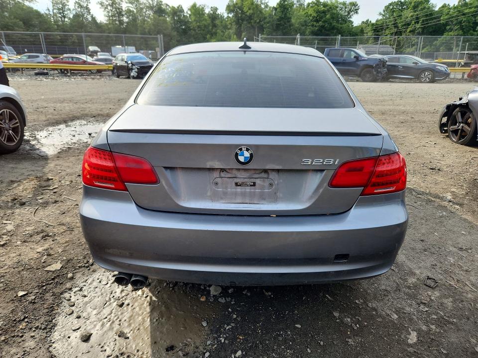 2012 BMW 3er VIN WBAKE3C59CE770365 COPART salvage auction — FRONT END, Md - Cert Of Salvage > 75% Damage, sold $400 on 2026-07-17 (photo 6)