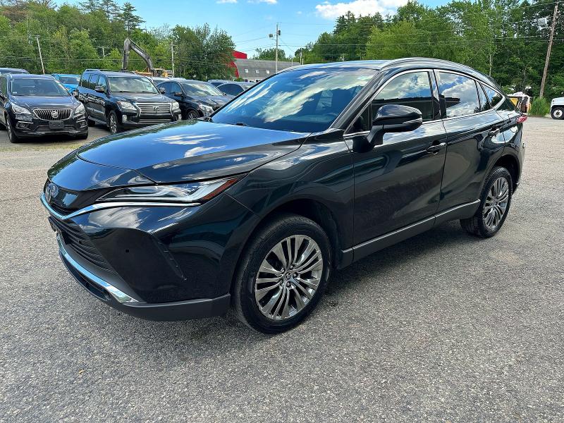 2022 Toyota Venza VIN JTEAAAAH7NJ113338 COPART salvage auction — MINOR DENT/SCRATCHES, MA - CERTIFICATE OF TITLE (P), sold $12,900 on 2026-07-09 (photo 2)