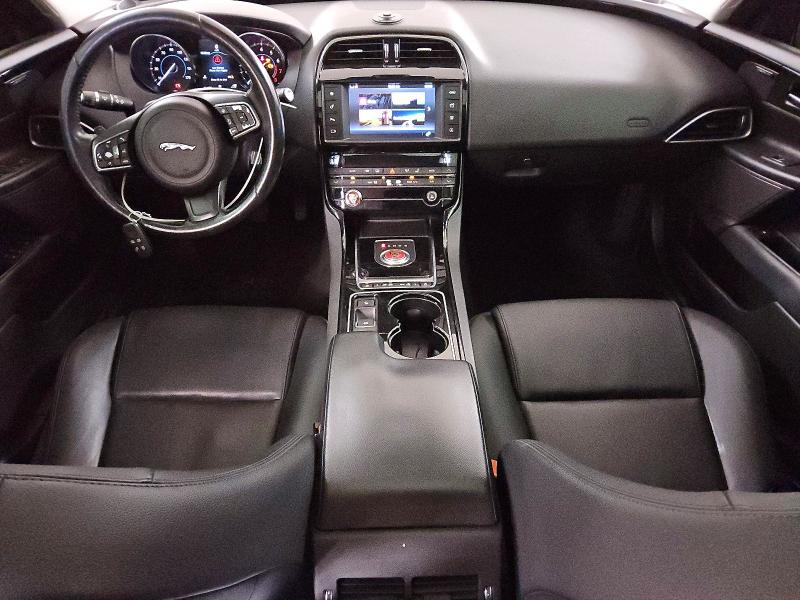2017 Jaguar Xe VIN SAJAJ4BVXHA969202 COPART salvage auction — MINOR DENT/SCRATCHES, Co - Certificate Of Title, sold $1,450 on 2026-07-07 (photo 8)