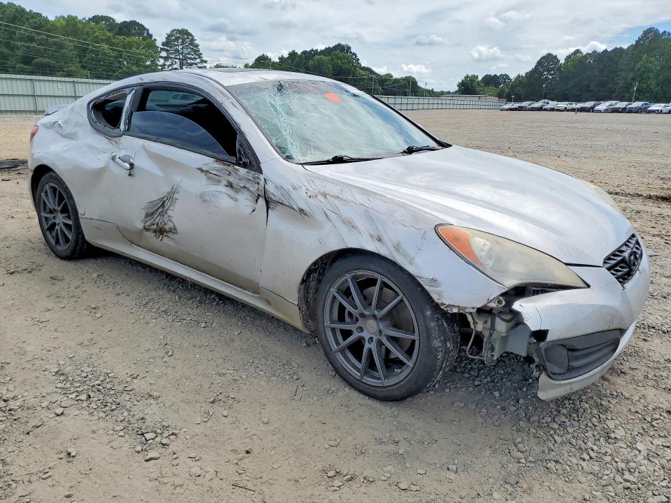 2010 Hyundai Genesis coupe VIN KMHHT6KD1AU021183 COPART salvage auction — ALL OVER, Ar - Cert Of Title-Salvage, sold $475 on 2026-07-27 (photo 4)