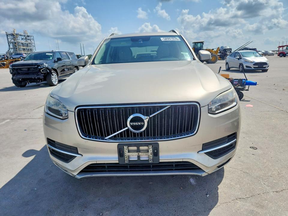 2016 Volvo Xc90 VIN YV4102XK7G1057076 COPART salvage auction — WATER/FLOOD, La - Cert Of Title-Salvage Flood, sold $3,500 on 2026-08-19 (photo 5)