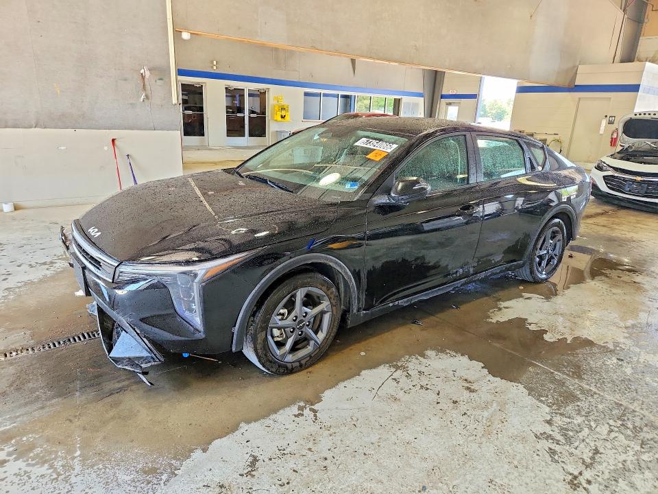 2026 Kia K4 VIN 3KPFT4DE3TE251203 COPART salvage auction — FRONT END, Va - Cert Of Title - Salvage, sold $6,100 on 2026-07-02 (photo 1)