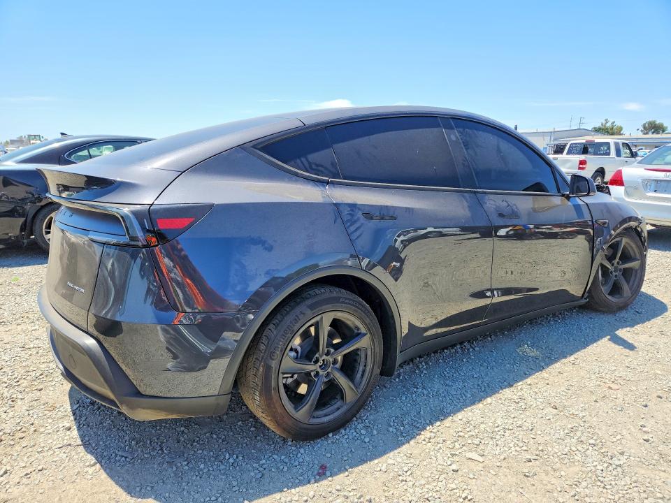 2026 Tesla Model y VIN 7SAYGDEE8TF404330 COPART salvage auction — FRONT END, CA - SALVAGE CERTIFICATE, sold $17,500 on 2026-07-28 (photo 3)