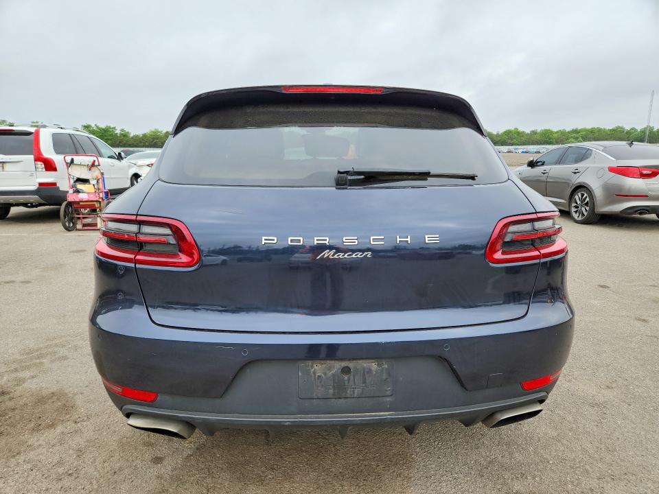2017 Porsche Macan VIN WP1AA2A58HLB02677 COPART salvage auction — MECHANICAL, NY - CERTIFICATE OF TITLE, sold $7,400 on 2026-07-08 (photo 6)