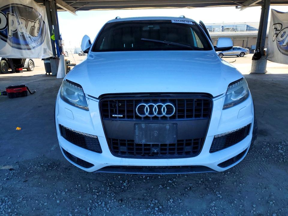 2015 Audi Q7 VIN WA1DGAFE4FD018194 COPART salvage auction — VANDALISM, Ca - Dis/Dlr/Exp Only Clean Title, sold $600 on 2026-07-02 (photo 5)
