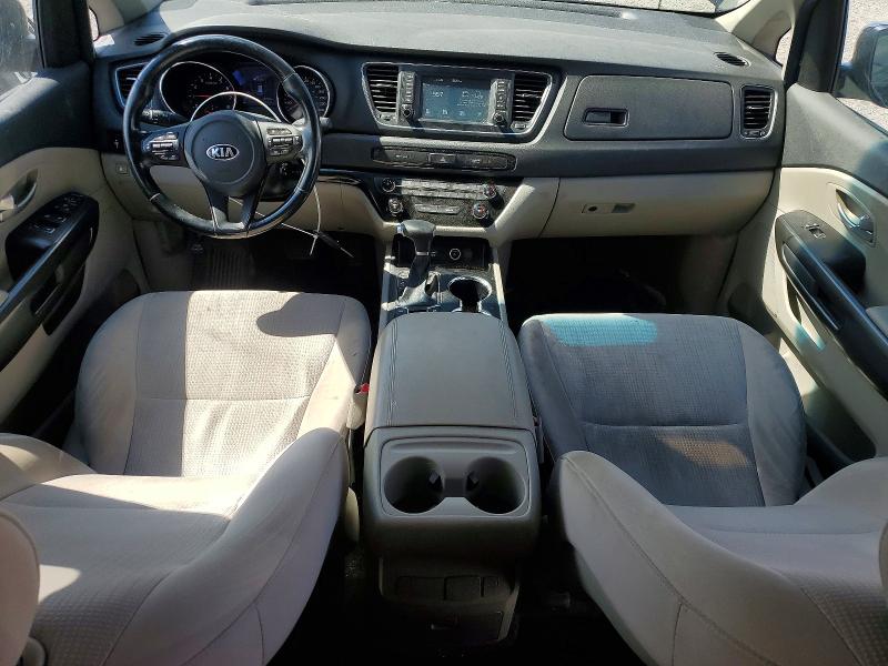 2020 Kia SEDONA VIN KNDMB5C15L6656807 COPART salvage auction — FRONT END, On - Permit No Brand - Unfit, sold $4,900 on 2026-07-02 (photo 8)
