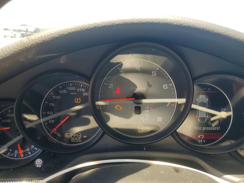 2010 Porsche Panamera VIN WP0AB2A72AL063025 COPART salvage auction — FRONT END, FL - CERT OF TITLE SLVG REBUILDABLE, sold $3,200 on 2026-08-10 (photo 9)