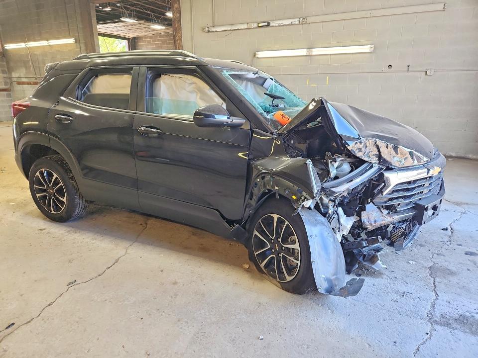 2025 Chevrolet VIN KL79MRSL6SB145488 COPART salvage auction — ROLLOVER, Ny - Mv-907A Salvage Certificate, sold $850 on 2026-07-06 (photo 4)