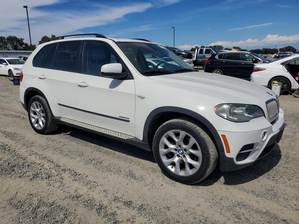 2012 BMW X5 VIN 5UXZV4C59CL753437 COPART salvage auction — FRONT END, CA - DIS/DLR/EXP ONLY CLEAN TITLE, sold $1,950 on 2026-07-07 (photo 4)