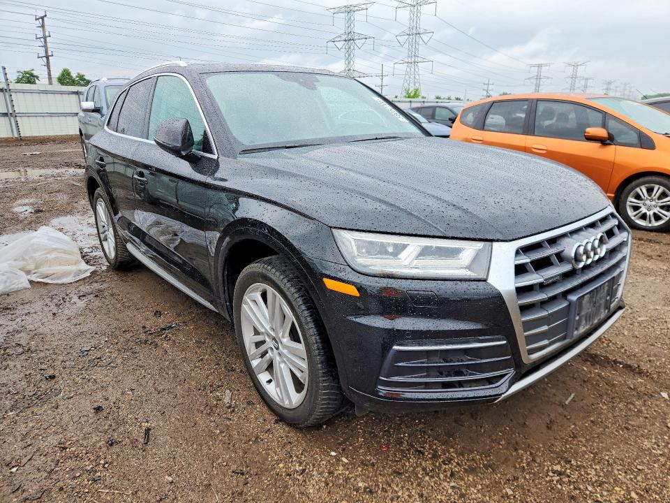 2018 Audi Q5 VIN WA1BNAFYXJ2017675 COPART salvage auction — WATER/FLOOD, Il - Salvage Cert-Flood, sold $7,100 on 2026-07-16 (photo 4)
