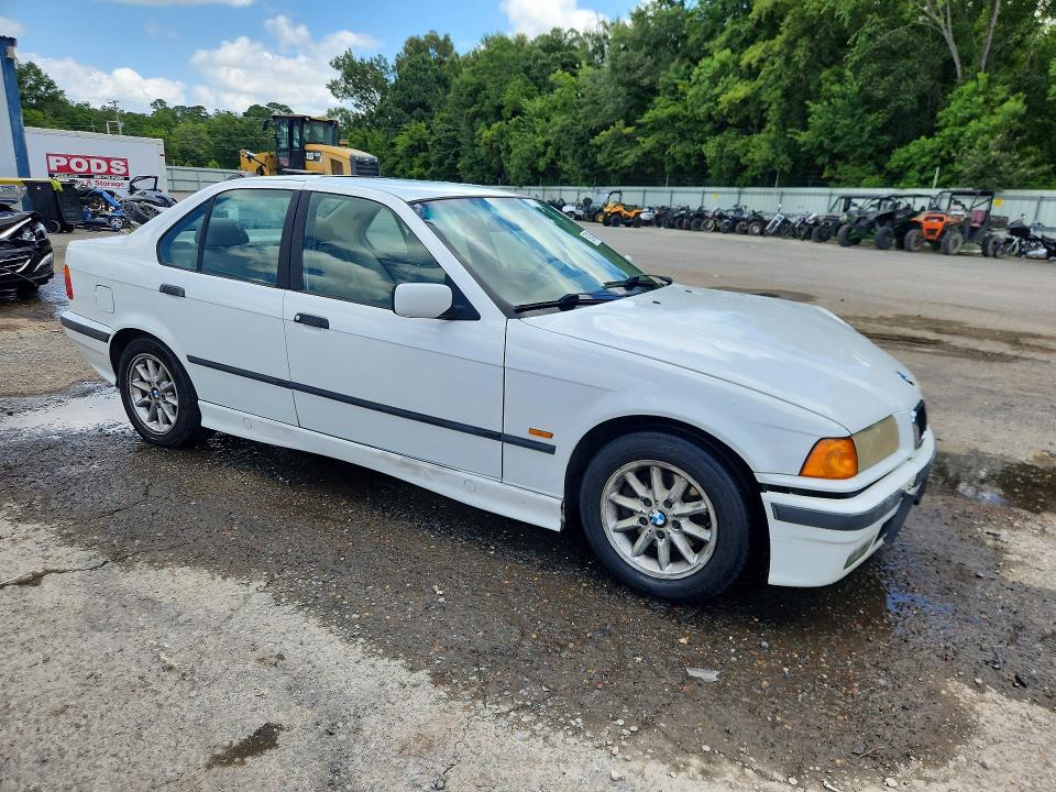 1998 BMW 3 series VIN WBACD3320WAV24684 COPART salvage auction — FRONT END, La - Cert Of Title-Salvage, sold $725 on 2026-07-23 (photo 4)