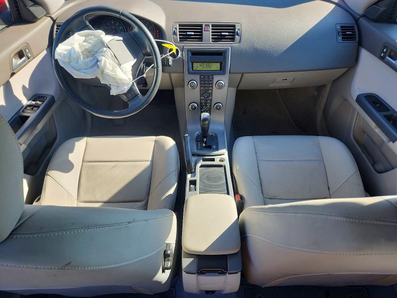 2008 Volvo V50 VIN YV1MW382682420640 COPART salvage auction — FRONT END, VA - CERT OF TITLE - SALVAGE, sold $375 on 2026-07-08 (photo 8)