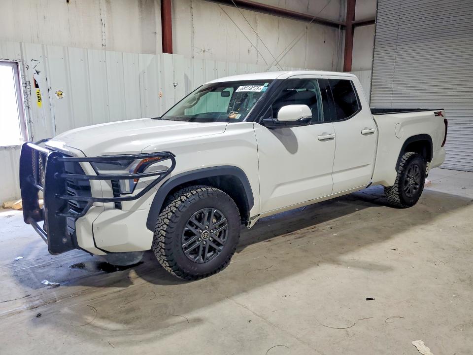 2023 Toyota Tundra VIN 5TFLA5DA6PX084496 COPART salvage auction — MINOR DENT/SCRATCHES, WV - CERTIFICATE OF TITLE, sold $29,000 on 2026-07-30 (photo 1)