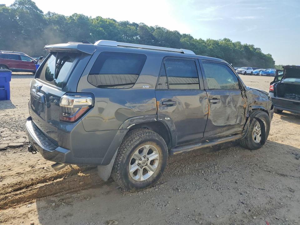 2016 Toyota 4runner VIN JTEZU5JR7G5118433 COPART salvage auction — SIDE, GA - CERT OF TITLE-SALVAGE, sold $7,000 on 2026-07-31 (photo 3)
