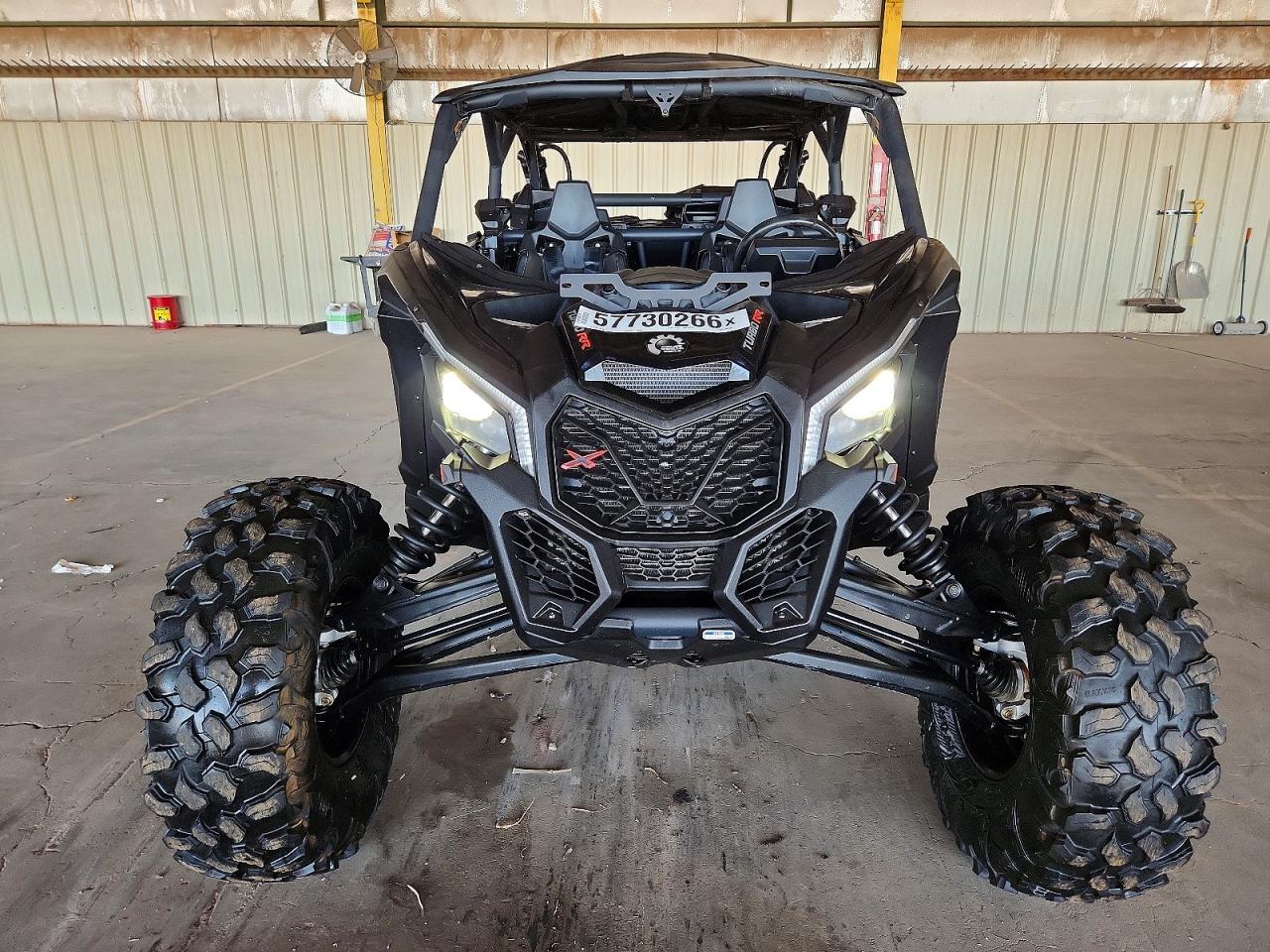 2023 Can-am Maverick x3 VIN 3JBVNAV22PE002151 COPART salvage auction — Normal Wear, AZ - CERT OF TITLE - SALVAGE, sold $22,000 on 2026-08-24 (photo 9)