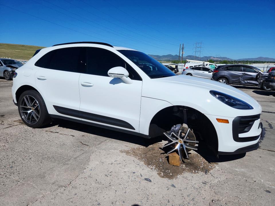 2025 Porsche VIN WP1AA2A5XSLB01568 COPART salvage auction — FRONT END, Co - Public - Salvage Title, sold $30,250 on 2026-07-20 (photo 4)