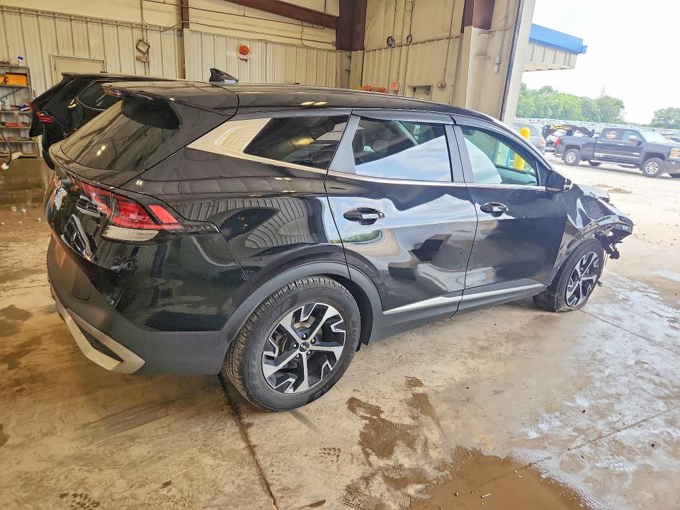 2023 Kia Sportage VIN 5XYK33AF5PG005218 COPART salvage auction — FRONT END, WI - CERT OF TITLE-SALVAGE VEHICLE, sold $375 on 2026-07-27 (photo 3)