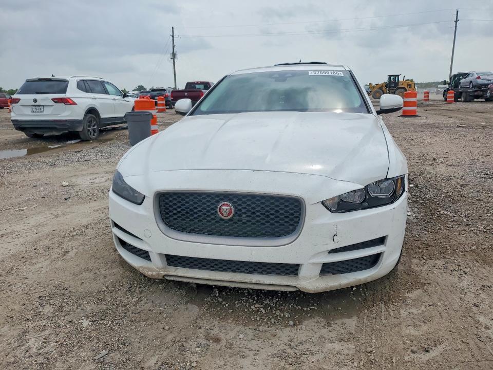 2017 Jaguar Xe VIN SAJAR4BGXHA973647 COPART salvage auction — FRONT END, Salvage Title, sold $850 on 2026-07-20 (photo 5)