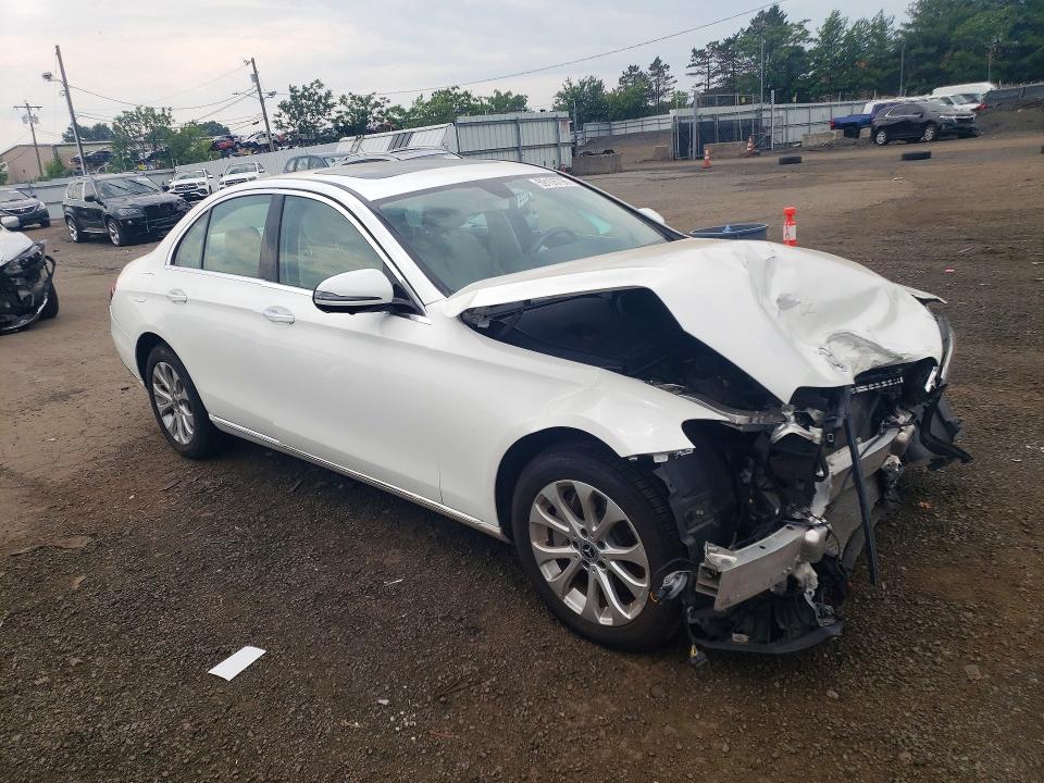 2020 Mercedes-benz E-klasse VIN WDDZF8EB8LA750412 COPART salvage auction — FRONT END, Ct - Cert Of Title-Salvage, sold $4,450 on 2026-07-14 (photo 4)