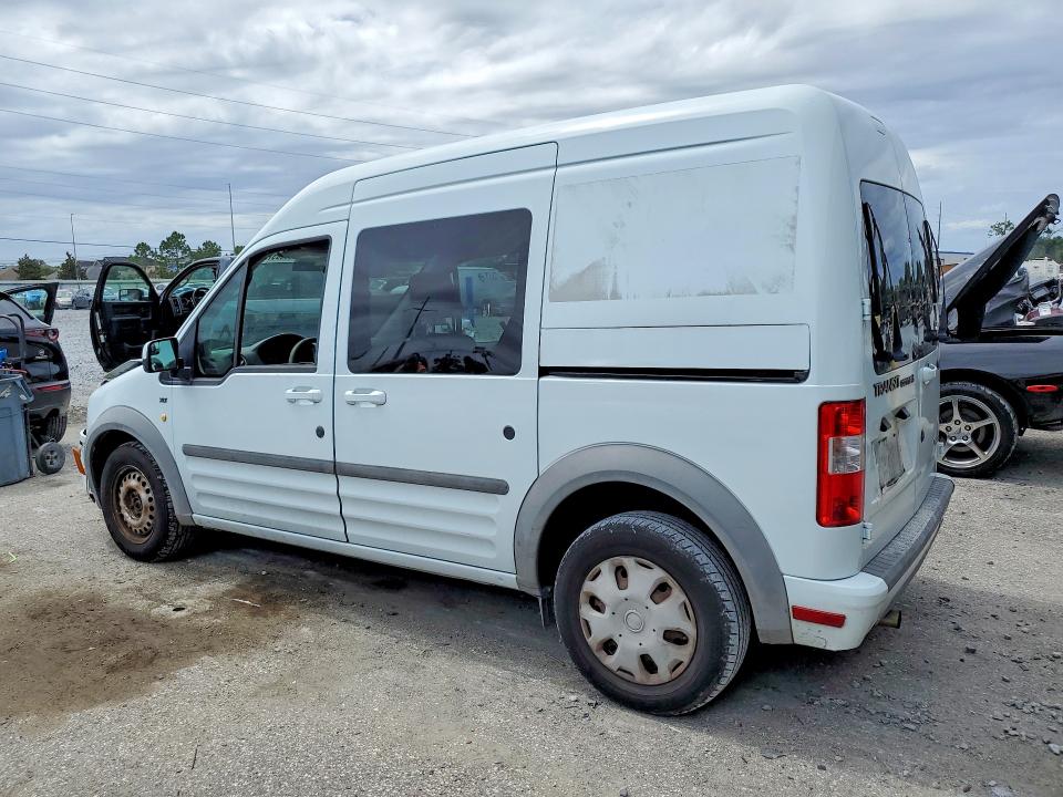 2013 Ford Transit VIN NM0KS9BN9DT147385 COPART salvage auction — FRONT END, Fl - Cert Of Title Slvg Rebuildable, sold $875 on 2026-07-31 (photo 2)