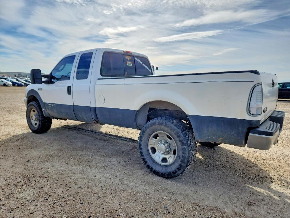 2003 Ford F-250 super duty VIN 1FTNX21L03EC19666 COPART salvage auction — MINOR DENT/SCRATCHES, Ab - Bos - Active, sold $625 on 2026-07-09 (photo 2)