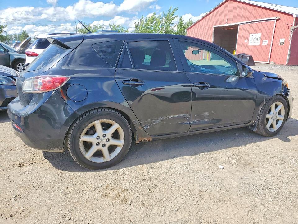 2011 Mazda 3 VIN JM1BL1KF2B1409296 COPART salvage auction — UNDERCARRIAGE, ON - PERMIT NO BRAND - UNFIT, sold $375 on 2026-07-14 (photo 3)