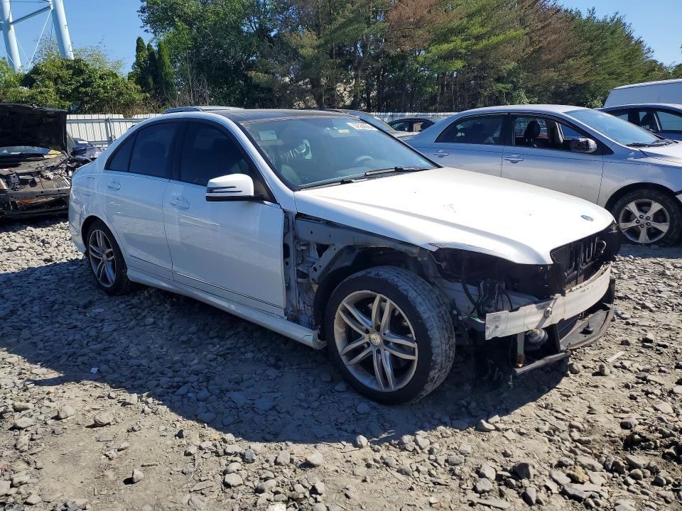 2013 Mercedes-benz C-klasse VIN WDDGF8AB5DR297527 COPART salvage auction — FRONT END, Nj - Cert Of Title-Salvage, sold $2,150 on 2026-07-08 (photo 4)