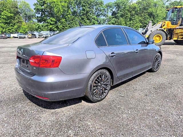 2014 Volkswagen Jetta VIN 3VWD17AJ9EM283546 COPART salvage auction — HAIL, Nj - Cert Of Title-Salvage (P), sold $775 on 2026-07-26 (photo 4)