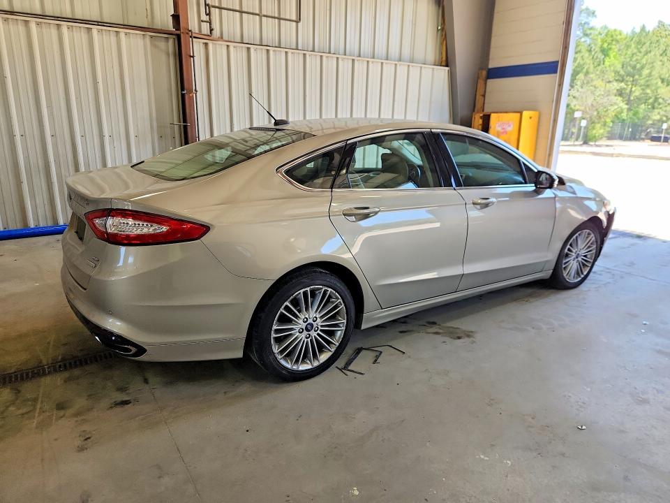 2016 Ford VIN 3FA6P0H95GR149979 COPART salvage auction — FRONT END, VA - CERT OF TITLE - SALVAGE, sold $400 on 2026-07-02 (photo 3)
