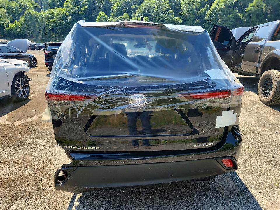 2026 Toyota Highlander VIN 5TDKDRBH5TS604200 COPART salvage auction — REAR END, Nj - Cert Of Title-Salvage, sold $17,300 on 2026-07-30 (photo 6)