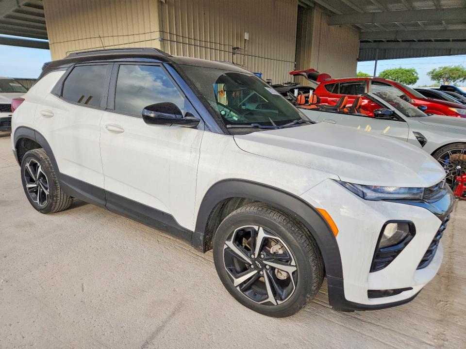 2023 Chevrolet Trailblazer VIN KL79MTSL4PB180096 COPART salvage auction — SIDE, Fl - Cert Of Title Slvg Rebuildable, sold $15 on 2026-07-29 (photo 4)