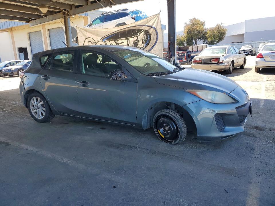 2013 Mazda 3 VIN JM1BL1LP5D1794251 COPART salvage auction — REAR END, Ca - Dis/Dlr/Exp App For Dup Clean, sold $300 on 2026-07-02 (photo 4)