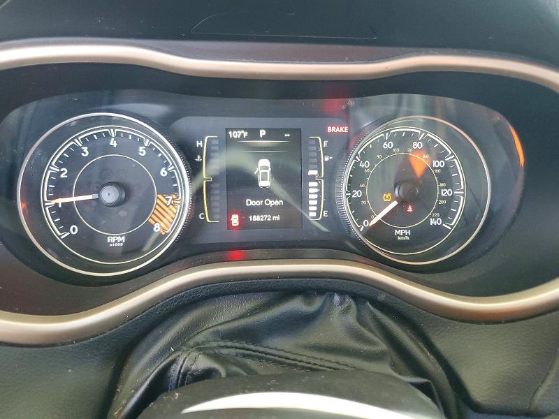2014 Jeep Cherokee VIN 1C4PJLCS7EW300861 COPART salvage auction — MINOR DENT/SCRATCHES, Mt - Certificate Of Title, sold $1,350 on 2026-07-10 (photo 9)