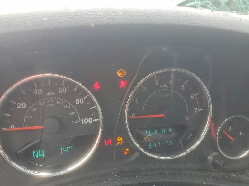 2011 Jeep Wrangler / VIN 1J4BA3H17BL610574 COPART salvage auction — ROLLOVER, Tn - Salvage Certificate, sold $1,000 on 2026-07-09 (photo 9)