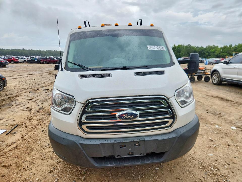 2018 Ford Transit VIN 1FDYR5PM9JKB21092 COPART salvage auction — MINOR DENT/SCRATCHES, Fl - Certificate Of Title, sold $5,800 on 2026-07-09 (photo 5)