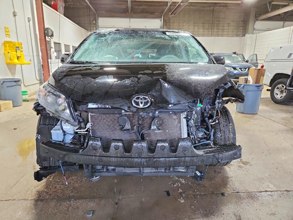 2025 Toyota VIN 5TDXK3DC0BS064151 COPART salvage auction — FRONT END, Mn - Cert Of Title-Salvage, sold $2,250 on 2026-07-02 (photo 5)