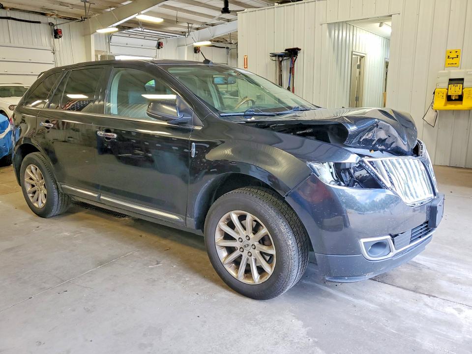 2013 Lincoln Mkx VIN 2LMDJ8JK3DBL03968 COPART salvage auction — FRONT END, Mn - Parts Vehicle Bill Of Sale, sold $625 on 2026-07-02 (photo 4)