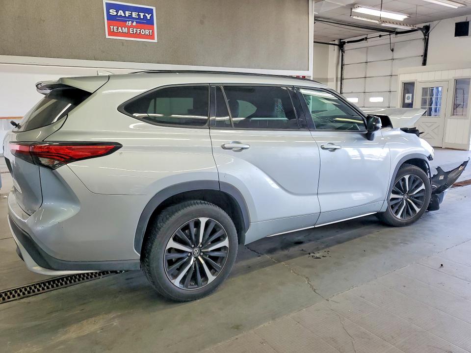 2022 Toyota Highlander VIN 5TDJZRBH5NS219221 COPART salvage auction — FRONT END, Wa - Bill Of Sale, sold $7,500 on 2026-07-06 (photo 3)