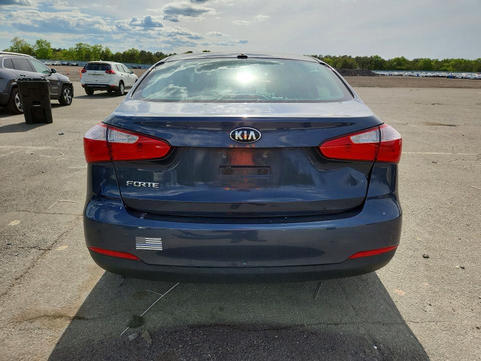 2016 Kia Forte VIN KNAFK4A67G5493653 COPART salvage auction — FRONT END, NY - MV-907A SALVAGE CERTIFICATE, sold $1,150 on 2026-07-20 (photo 6)