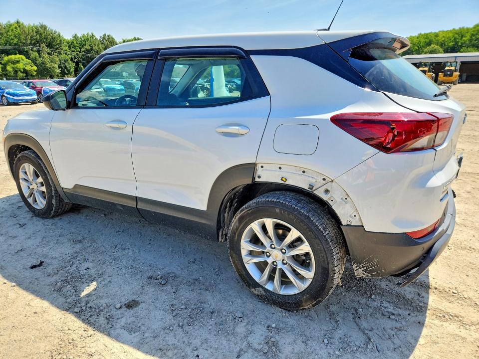 2022 Chevrolet Trailblazer VIN KL79MMS24NB103805 COPART salvage auction — REAR END, Salvage Title, sold $125 on 2026-07-21 (photo 2)