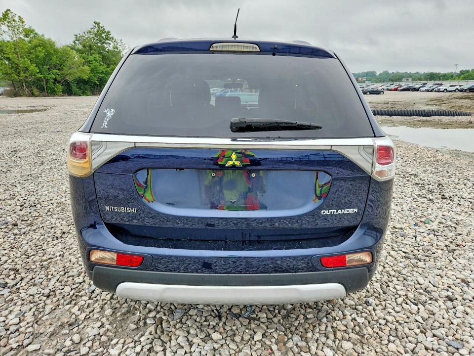 2015 Mitsubishi Outlander VIN JA4AD3A35FZ004790 COPART salvage auction — MINOR DENT/SCRATCHES, Il - Certificate Of Title, sold $1,550 on 2026-07-15 (photo 6)