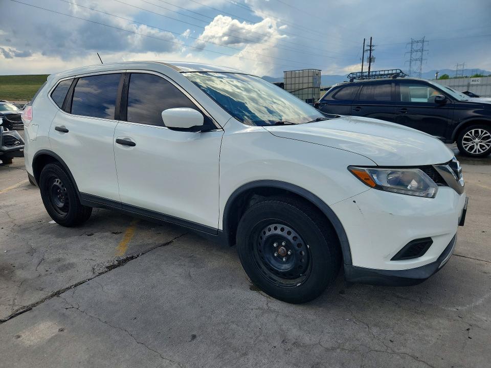 2016 Nissan Rogue VIN KNMAT2MV3GP682936 COPART salvage auction — SIDE, Co - Public - Salvage Title, sold $1,000 on 2026-07-27 (photo 4)